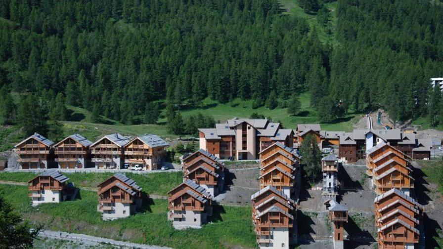 Appt Le Hameau Des Rennes 4 Etoiles Pieds Des Pistes Piscine Interieure Exterieure Apartamento Vars  Exterior foto